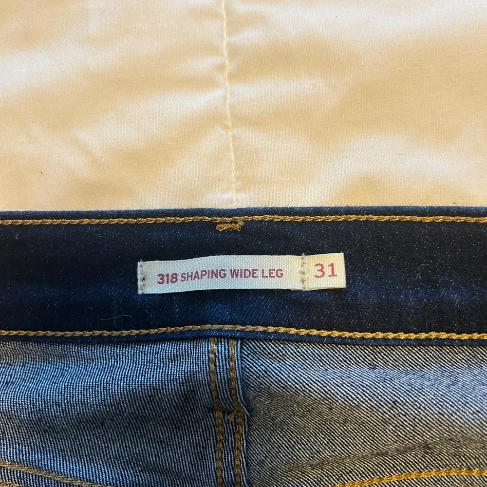 Levi 318 Jeans - Picture 6 of 7